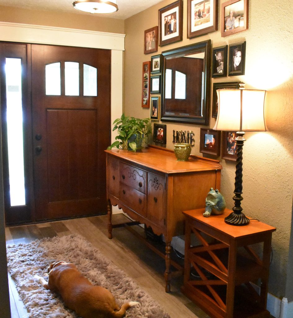 Entryway Makeover